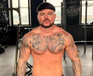 Ibiza Final Boss Shows Off Body Transformation