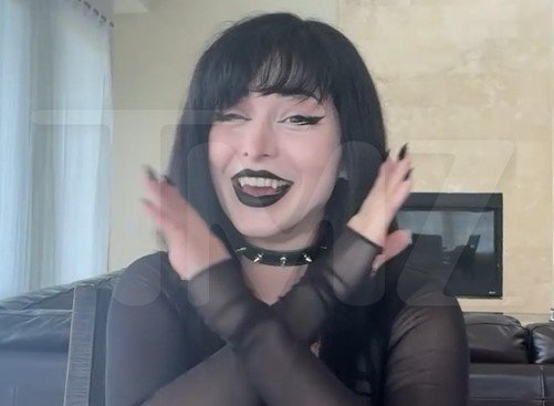 Pinkchyu Says Another Major Musician Contacted Her