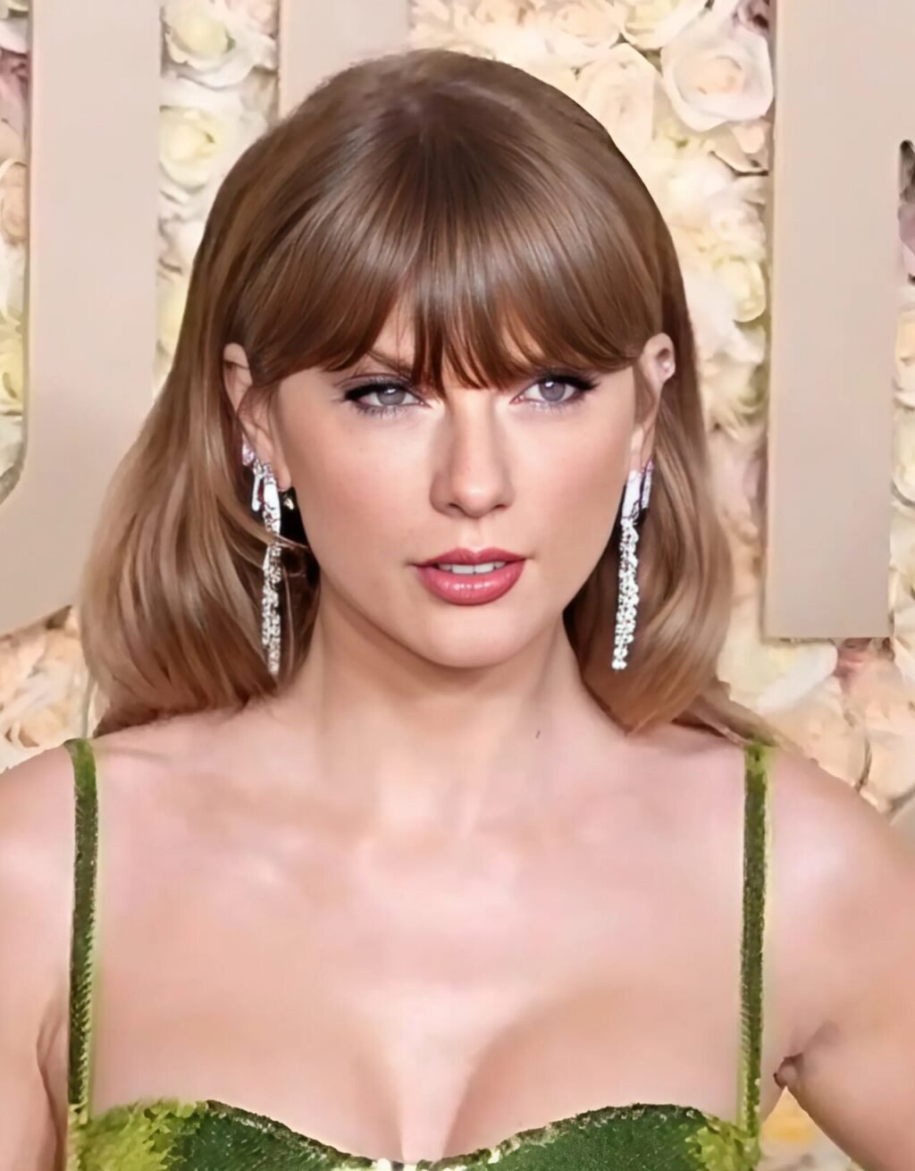 Taylor Swift at the 2024 Golden Globes