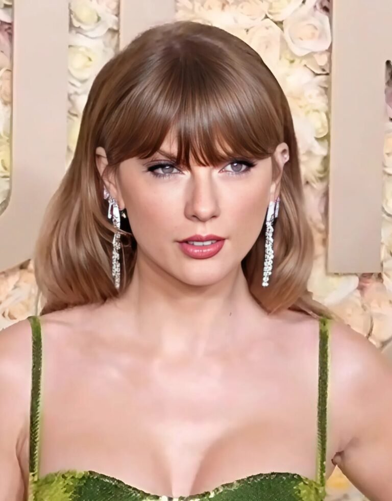 Taylor Swift at the 2024 Golden Globes