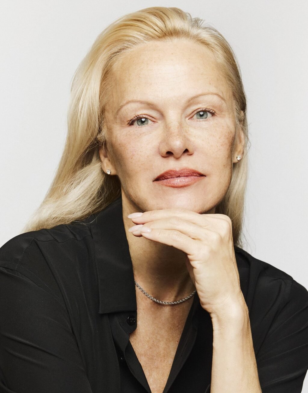 Pamela Anderson headshot